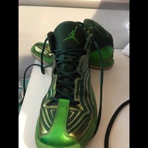 Green Jordan man shoes